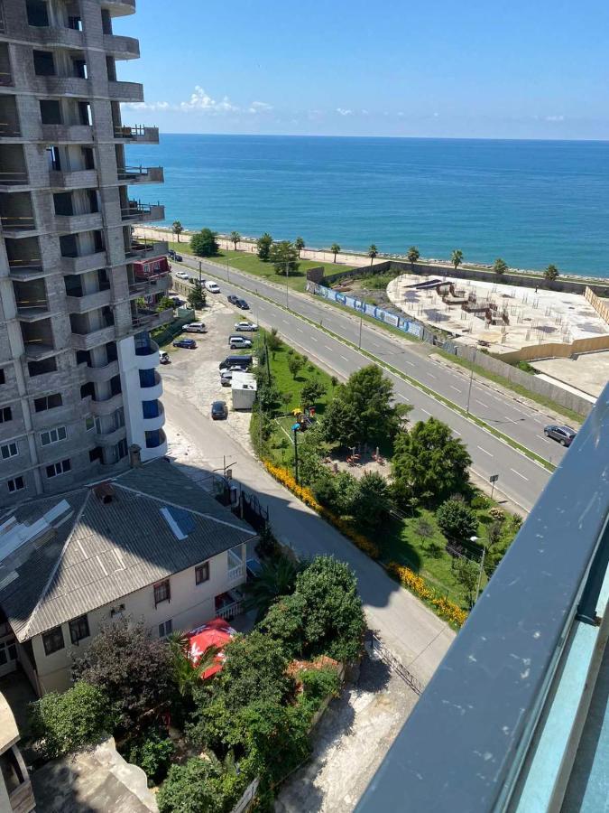 Апартаменты Елена Batumi Exterior photo